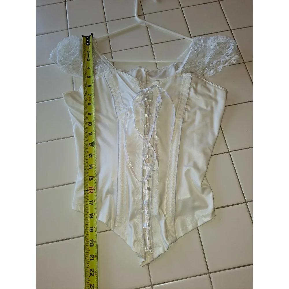 White lace short sleeve corset lace up high low lingerie top y2k shirt - Picture 5 of 14
